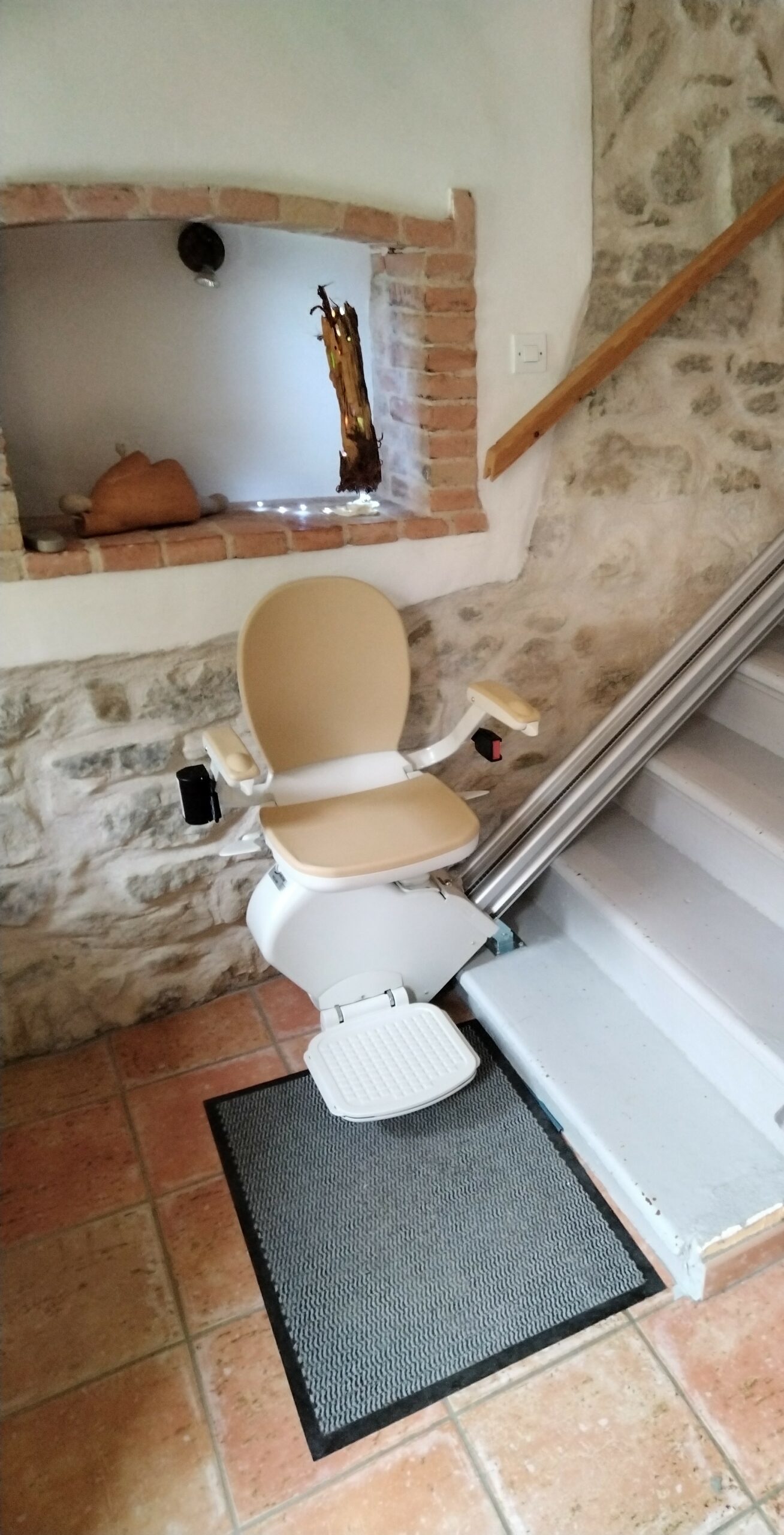 Monte-escalier occasion reconditionné
