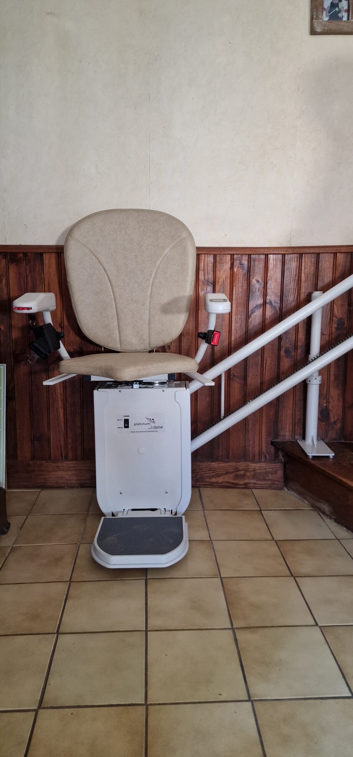 Monte-escalier courbe client